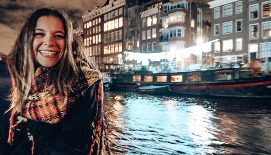 Avrupa’nın en renkli etkinliği: Amsterdam Işık Festivali Avrupa’nın en renkli etkinliği: Amsterdam Işık Festivali