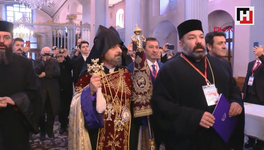 İstanbul Ermeni Patriği Sahak Maşalyan oldu İstanbul Ermeni Patriği Sahak Maşalyan oldu