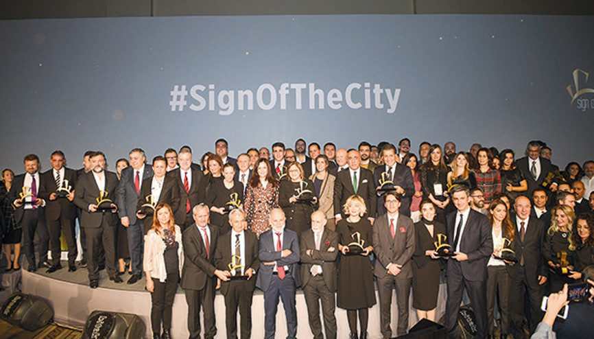 Türkiye’nin yıldız projeleri seçildi... Gayrimenkul sektörünün imza projeleri Sign of the City Awards 2019 ile belirlendi Türkiye’nin yıldız projeleri seçildi... Gayrimenkul sektörünün imza projeleri Sign of the City Awards 2019 ile belirlendi