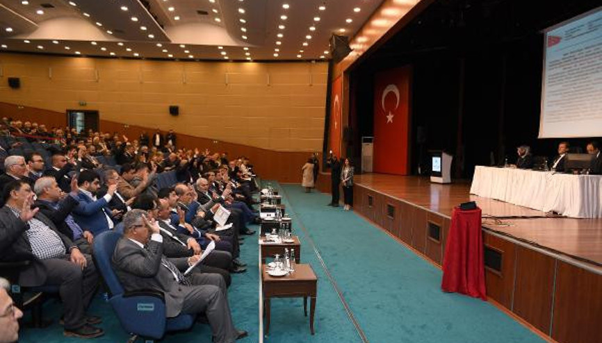 Mersin Büyükşehir Belediye Meclisinde prezervatif tartışması