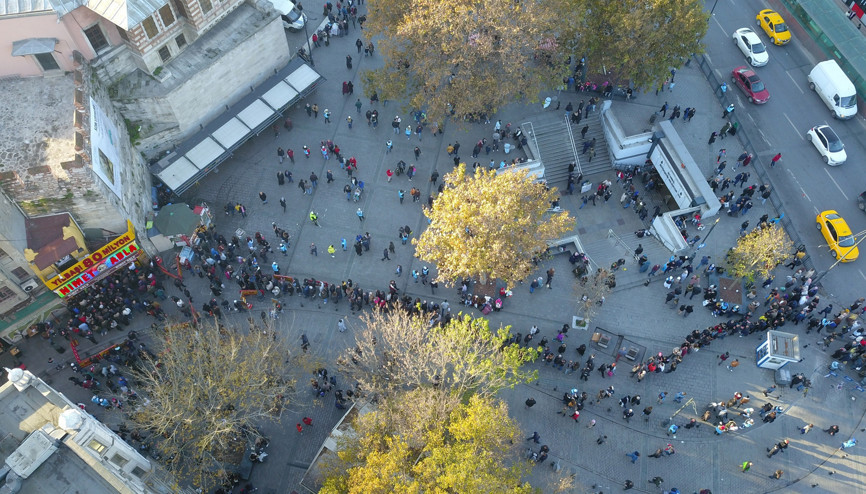 Umut kuyruğu Saatlerce beklediler
