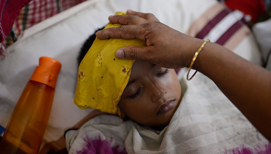 Sri Lankada dang humması 120 can aldı