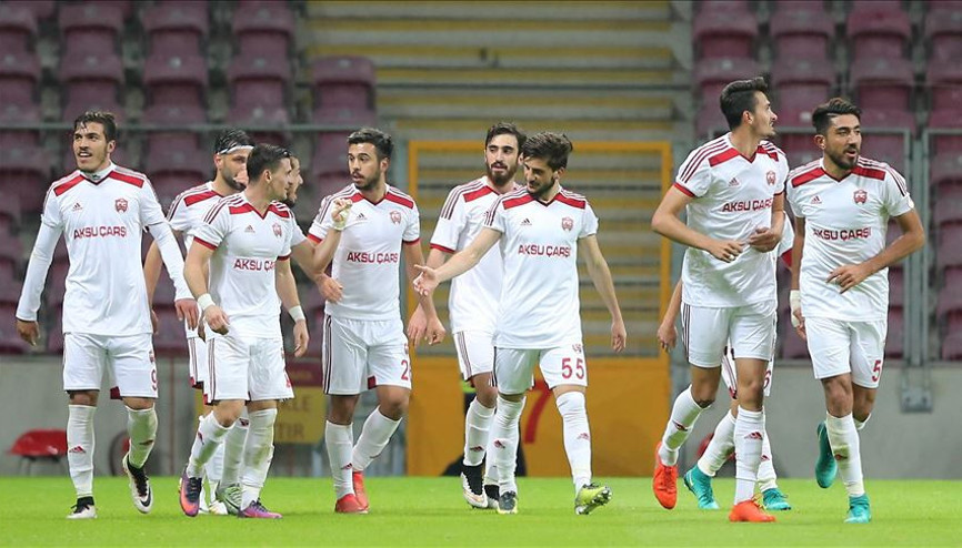 Tarihinde ilk kez Beşiktaşı ağırlayacak Erzincanda kupa maçı heyecanı