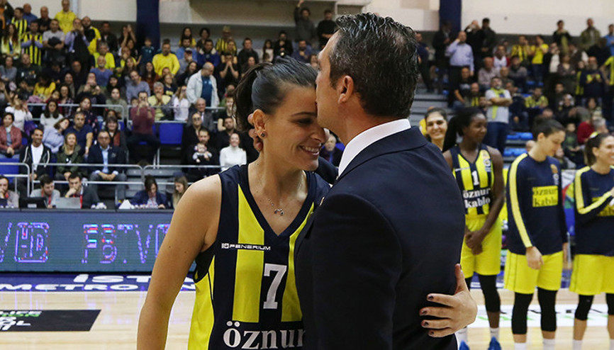 Fenerbahçede Birsel Vardarlı Demirmen için jübile yapıldı