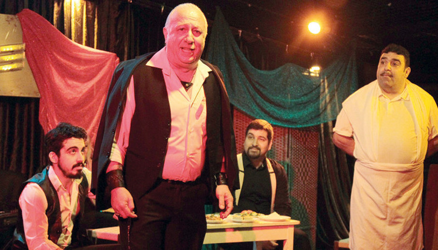 Ünlüler müzikli oyunda buluştu