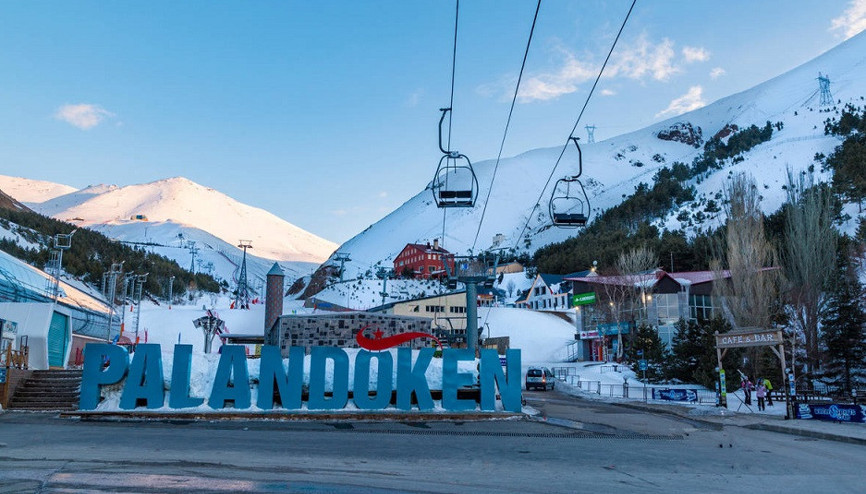 Palandöken Kayak Merkezi hafta sonları cıvıl cıvıl