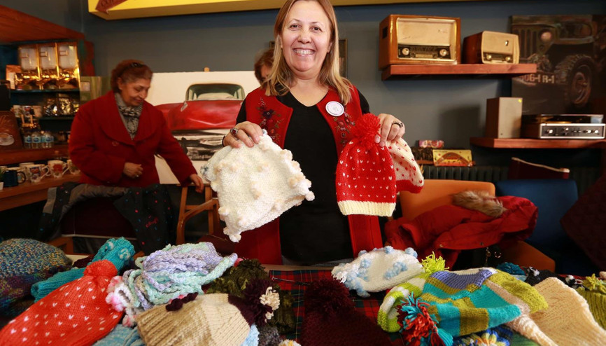 Çocuklara Bir İlmek Bin Yürek