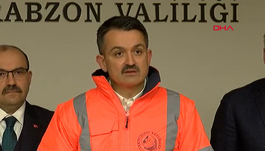 Bakan Pakdemirliden Karadenizdeki orman yangınları ile ilgili açıklama
