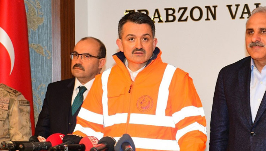 Son dakika: Bakan Pakdemirliden Karadenizdeki orman yangınları ile ilgili açıklama