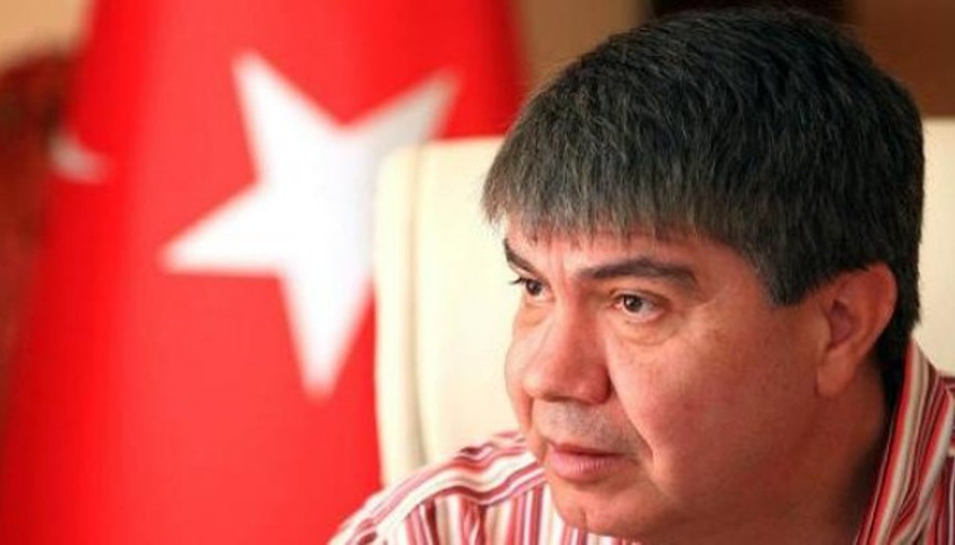 Menderes Türelin kar maskeli şüpheli ihbarı polisi harekete geçirdi