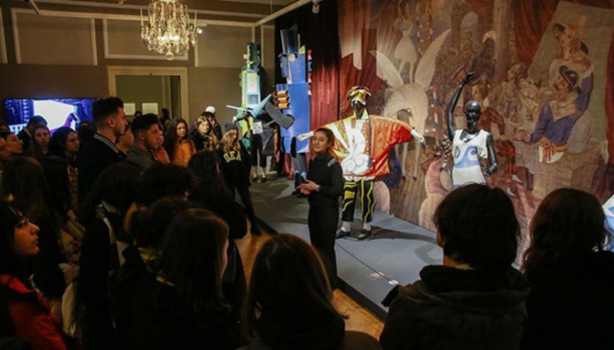 İzmirdeki Picasso sergisini yaklaşık 150 bin kişi gezdi