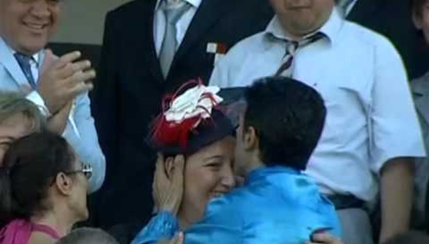 Ünlü jokey Halis Karataş bir kez daha hüzne boğdu Şampiyon Bold Pilot...