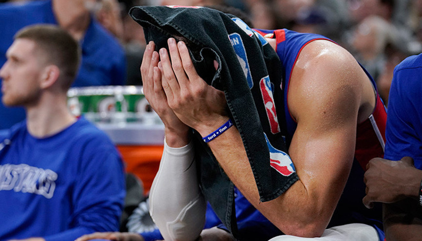 Blake Griffin sezonu kapattı