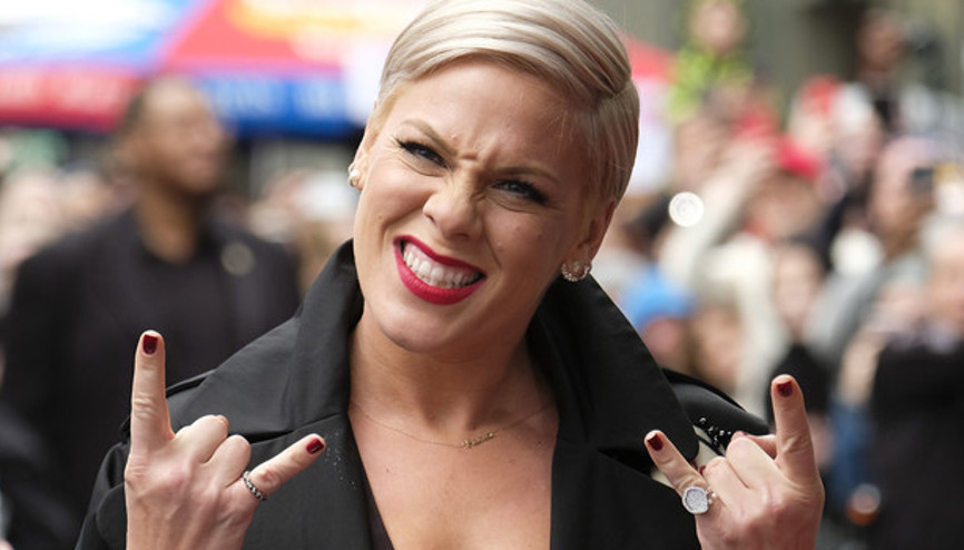 Avustralyadaki yangınlarla mücadeleye ABDli şarkıcıdan 500 bin dolar sözü