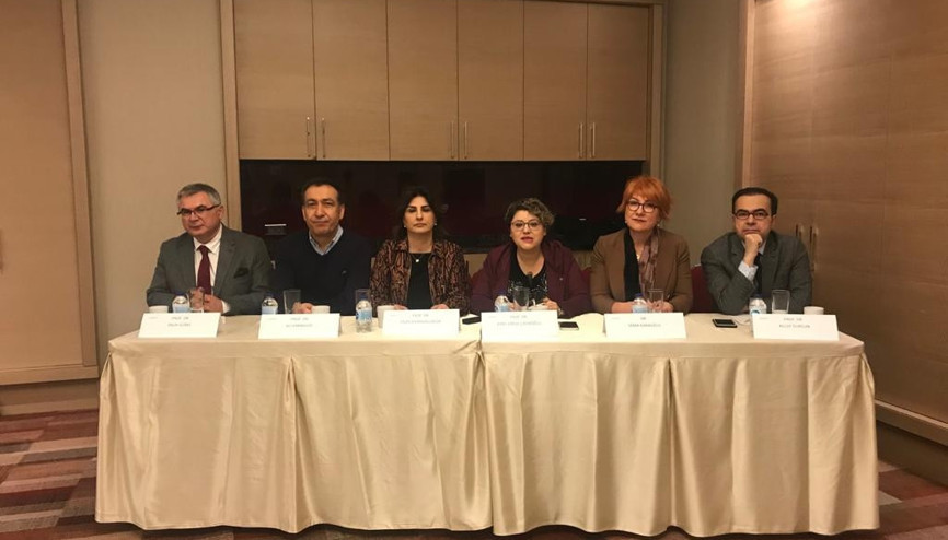 10 Ocak Çalışan Gazeteciler Günü’nde gazetecilere plaket