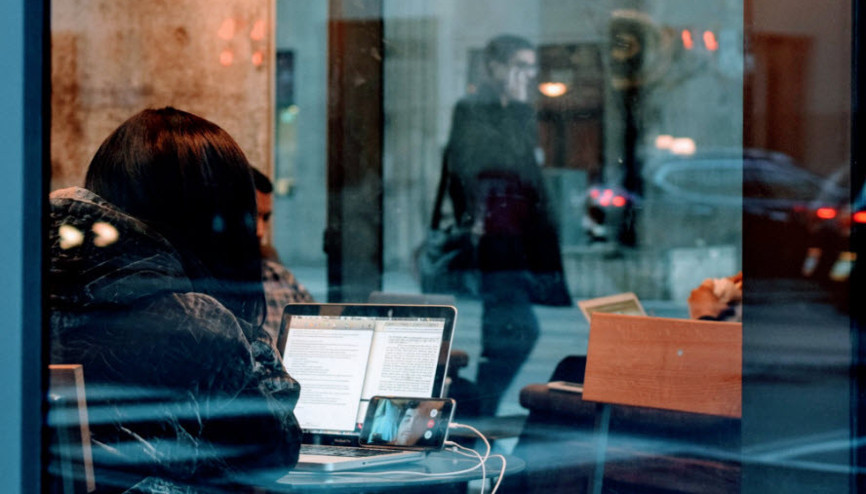 Ücretsiz Wi-Fi hizmeti sunan işletmelere önemli uyarı Ücretsiz Wi-Fi hizmeti sunan işletmelere önemli uyarı