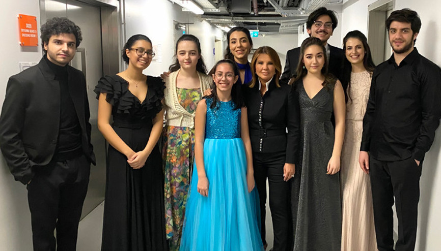 Genç yetenekler sahnede