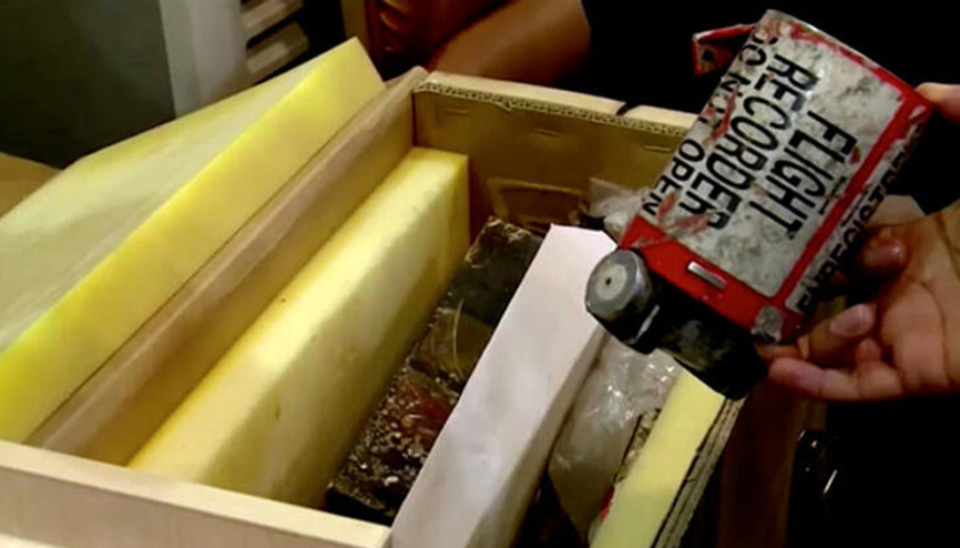 Son dakika: Ukrayna düşen uçağın kara kutusunu geri istedi