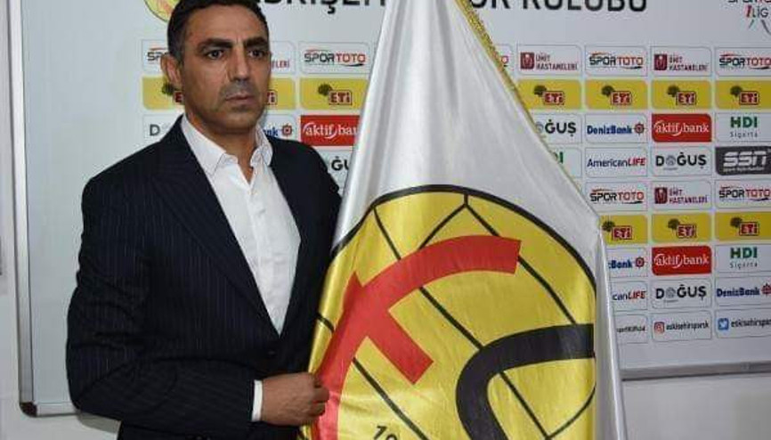 Eskişehirspor Teknik Direktörü Özer: Eskişehirspora gönül verenlerin savaşacağı bir kulübüz