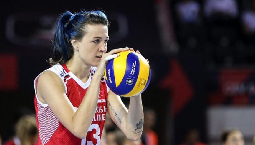 Milli voleybolcu Meryem Boz, elemelerin MVPsi seçildi