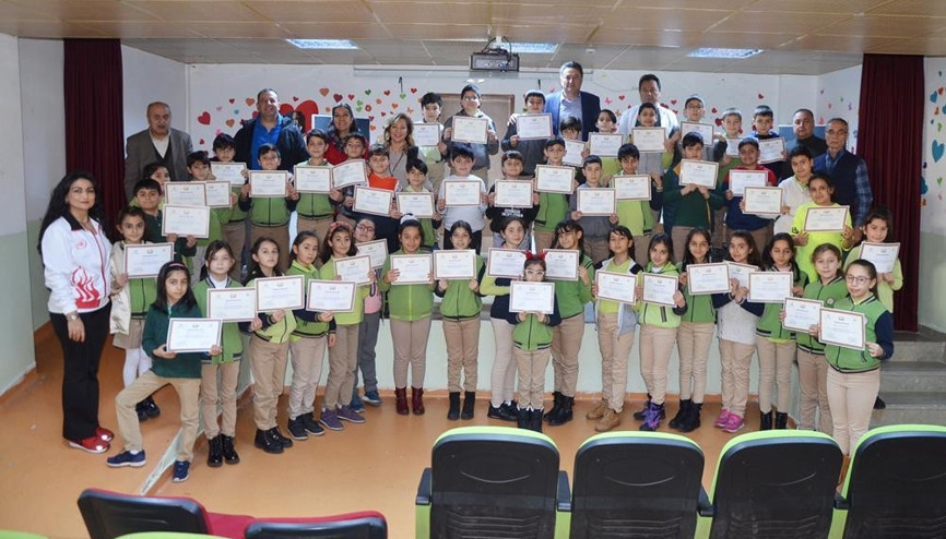 Miniklere teşekkür belgesi