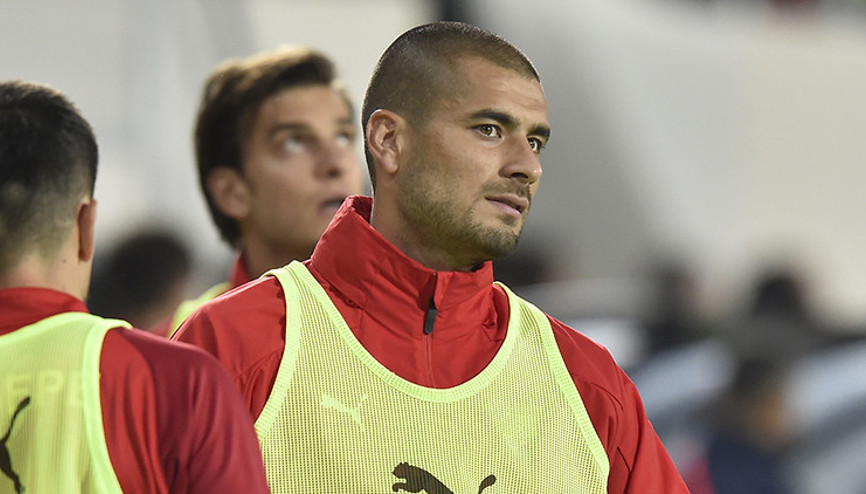 Son Dakika | Eren Derdiyok Göztepeden ayrıldı, Şotanın takımına transfer oldu