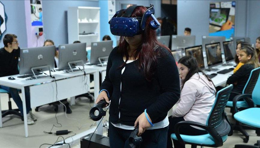 AR/VR pazarı 2022 yılına kadar 32,9 milyar dolara ulaşacak AR/VR pazarı 2022 yılına kadar 32,9 milyar dolara ulaşacak