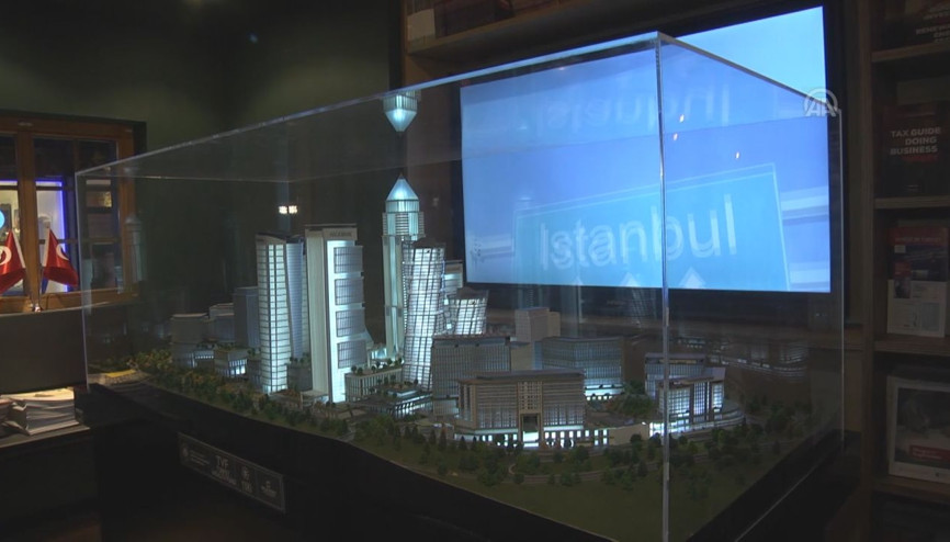 Davos Zirvesinde kurulan Türk Evine katılımcılardan yoğun ilgi