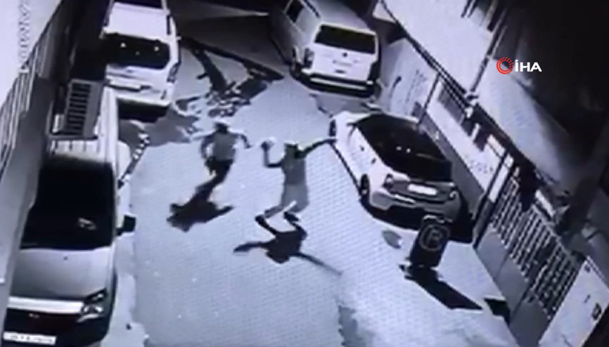 Beyoğlu’nda el yapımı patlayıcı ile saldırı