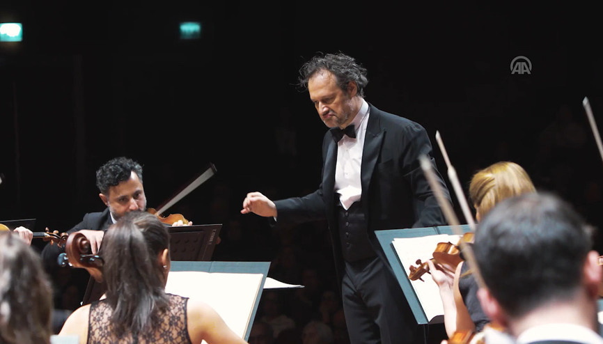 BİFO Beethovenın 250. doğum yılını kutladı