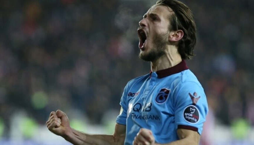 Son dakika Trabzonspor transfer haberleri |Abdülkadir Parmak yönetimden Alevesin teklifinin kabul edilmesini istedi Son dakika Trabzonspor transfer haberleri |Abdülkadir Parmak yönetimden Alevesin teklifinin kabul edilmesini istedi
