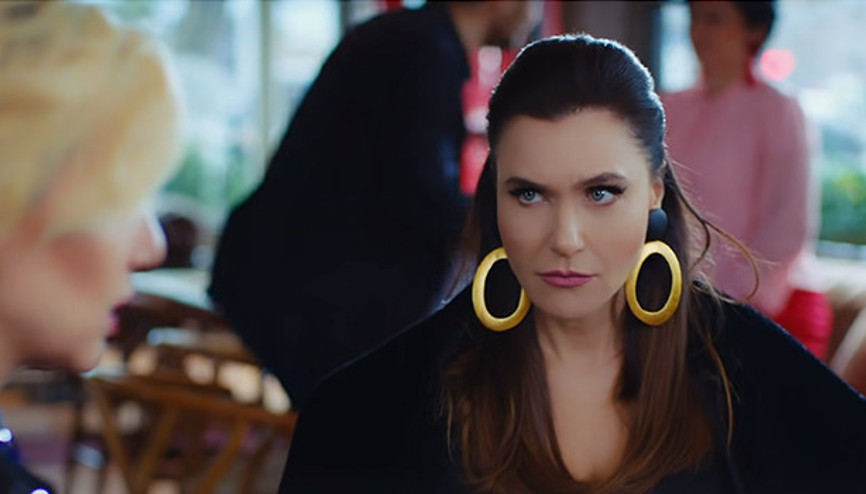 Yasak Elmanın yeni bölüm fragmanında Halit Nadir’in sırrını öğreniyor Yasak Elma 66. bölüm fragmanı