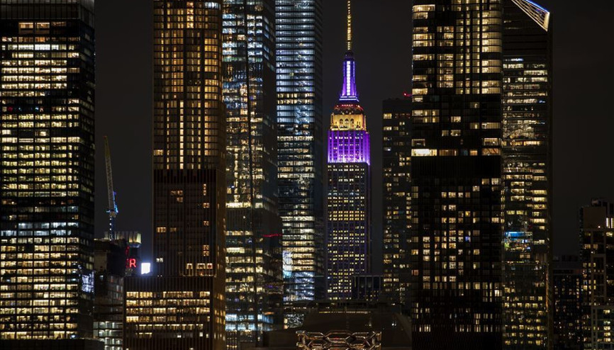 Staples Center ve Empire State, Kobe Bryant için ağladı