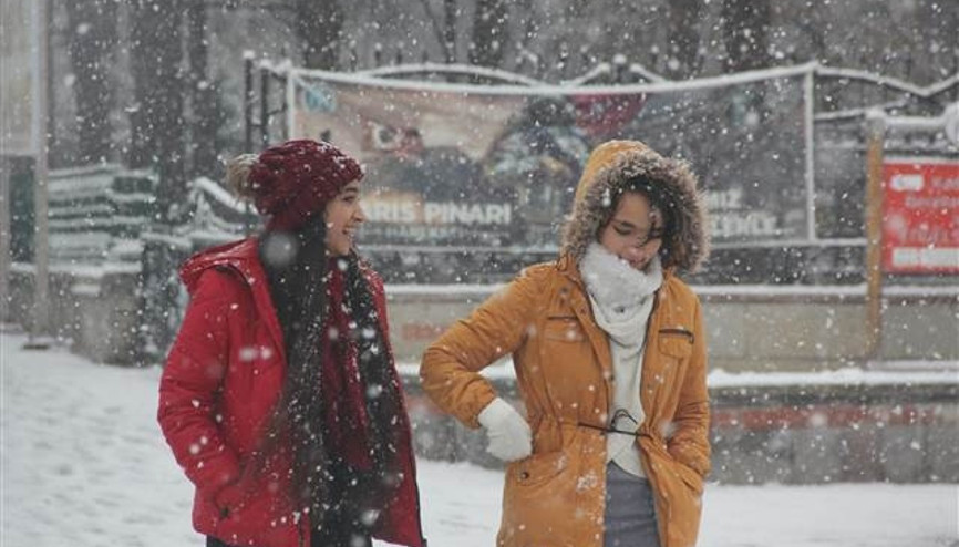 Son dakika haberler... Erzincanda okullar tatil edildi