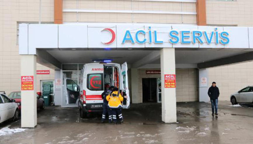 Niğdede sobadan zehirlenen 8 kişi tedaviye alındı