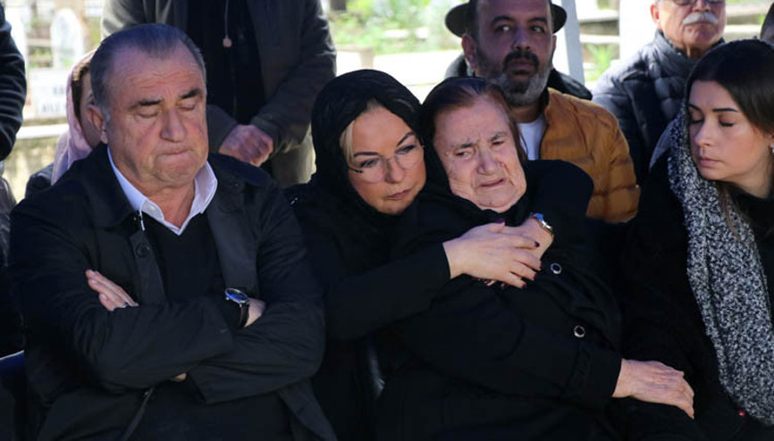 Son Dakika | Fatih Terim ve annesi, gözyaşlarını tutamadı Talat Terim...