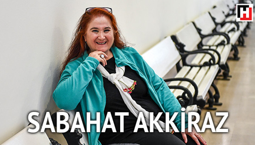 Sabahat Akkiraz Hürriyet Cumarteside