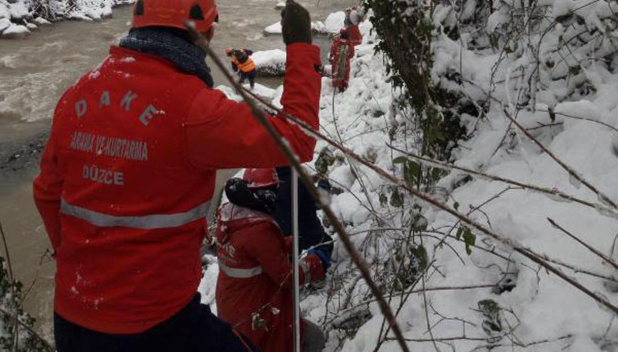 Kayıp iş makinesi operatörü termal sensörlü cihazla aranıyor