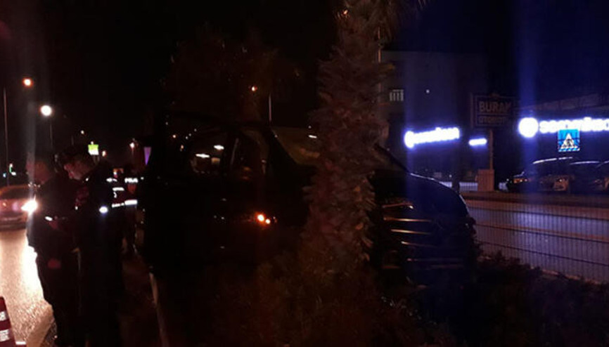 AK Partili Mehmet Özhaseki, Menderes Türel ve Yusuf Ziya Yılmaz kazada yaralandı