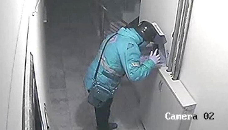 Pizzaya tüküren kuryeye şok İşte cezası...