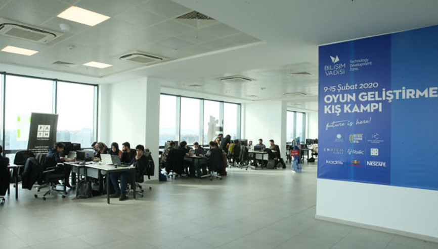 Genç oyun geliştiricileri Bilişim Vadisinde kampa girdi