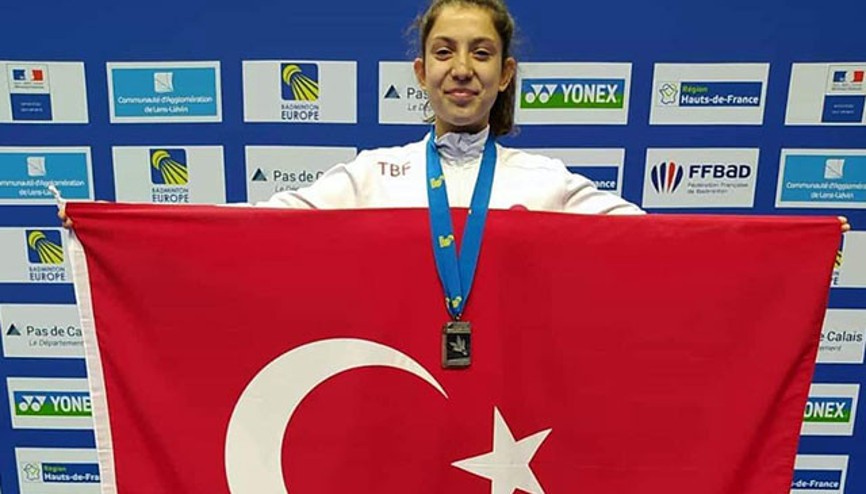 Badmintonda Ravza Bodur Avrupa ikincisi oldu