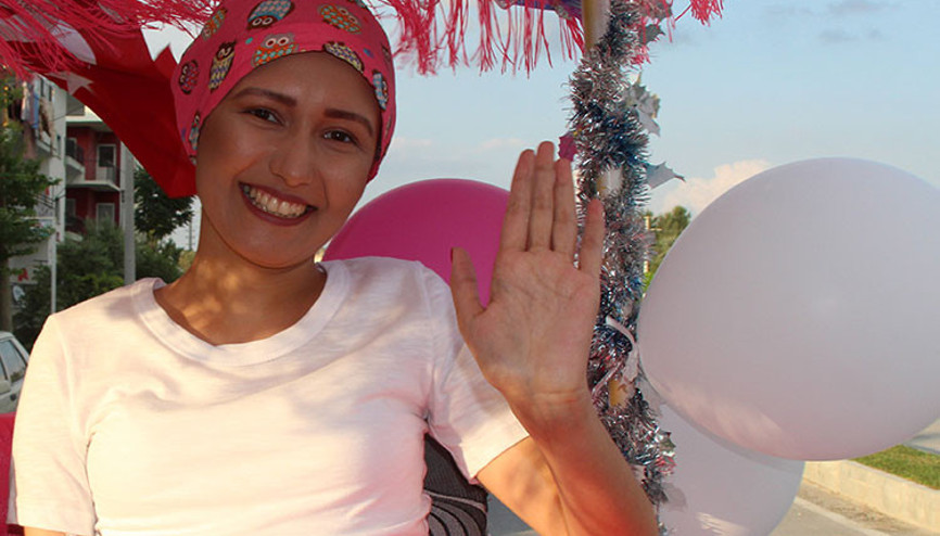 İrem Ayvalı 2.5 yıldır kanserle mücadele ediyordu... Kahreden haber...