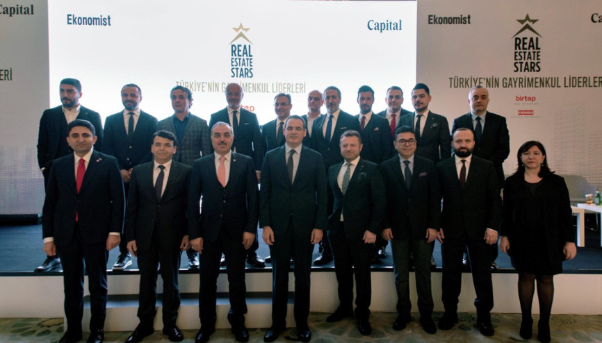 Folkarta 2 ayrı kategoride ödül