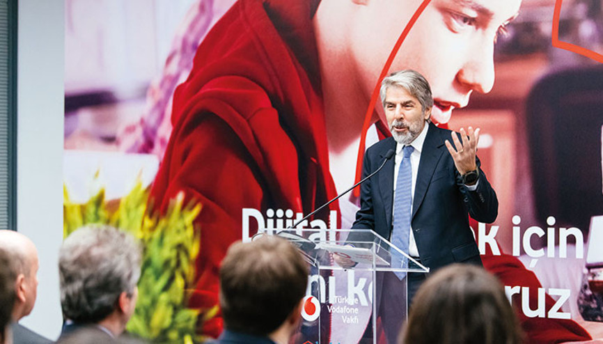 Gençlere yapay zekâyı öğretecek