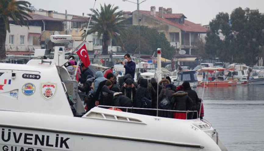 Ayvacık açıklarında, 37 kaçak göçmen yakalandı