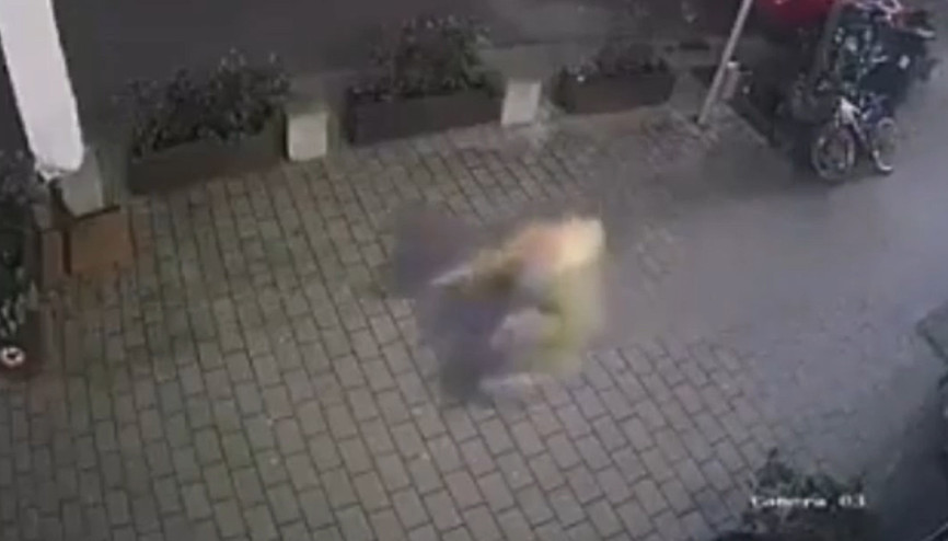 Son dakika... Irkçı caninin kaçış görüntüleri ortaya çıktı