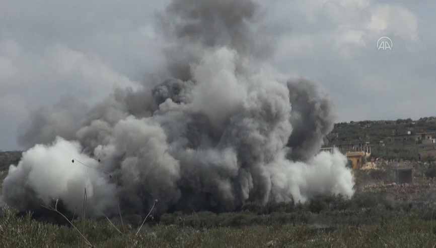 Rus savaş uçaklarından, İdlibe hava saldırısı