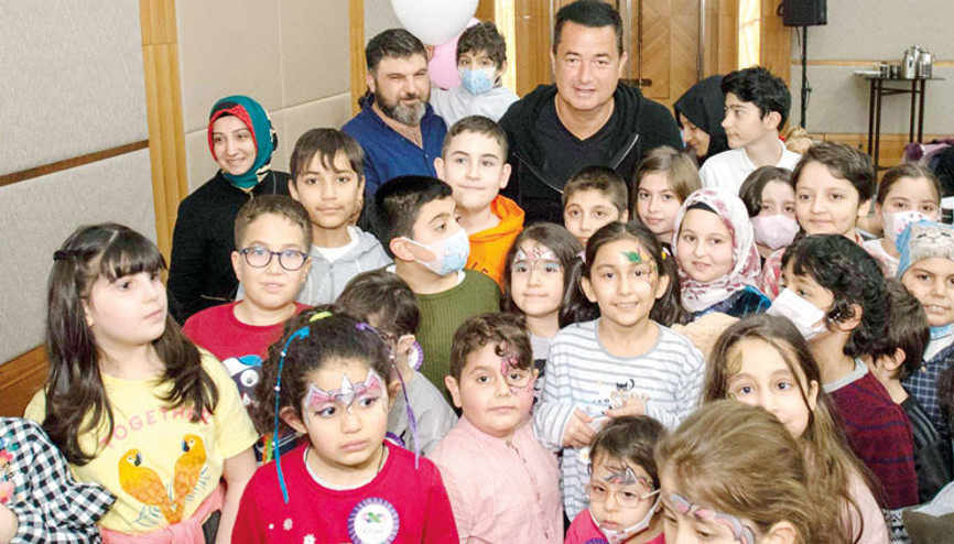 Çocuklara moral oldular