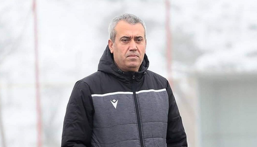 Kemal Özdeşi istifadan oyuncuları döndürmüş Yeni Malatyasporda sıcak gelişme...